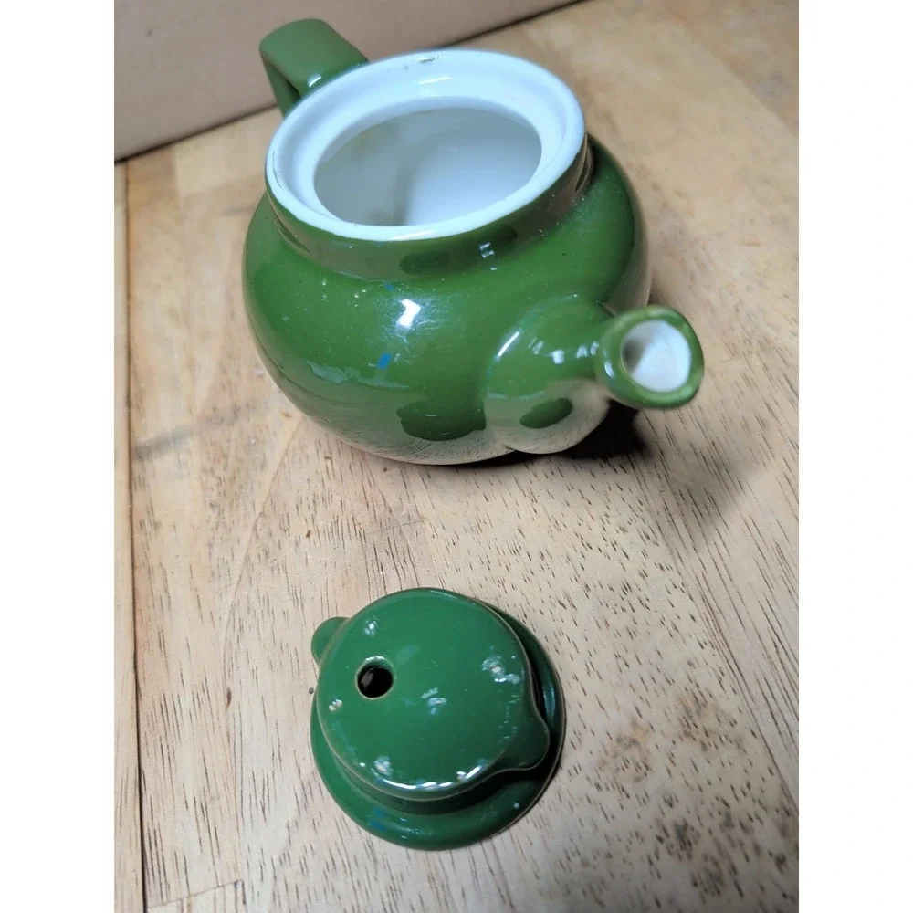 Hall‎ Small Single Serve Dark Green Teapot with Lid Made in USA 3.5